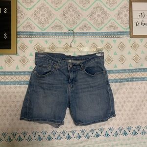 Levi’s denim shorts